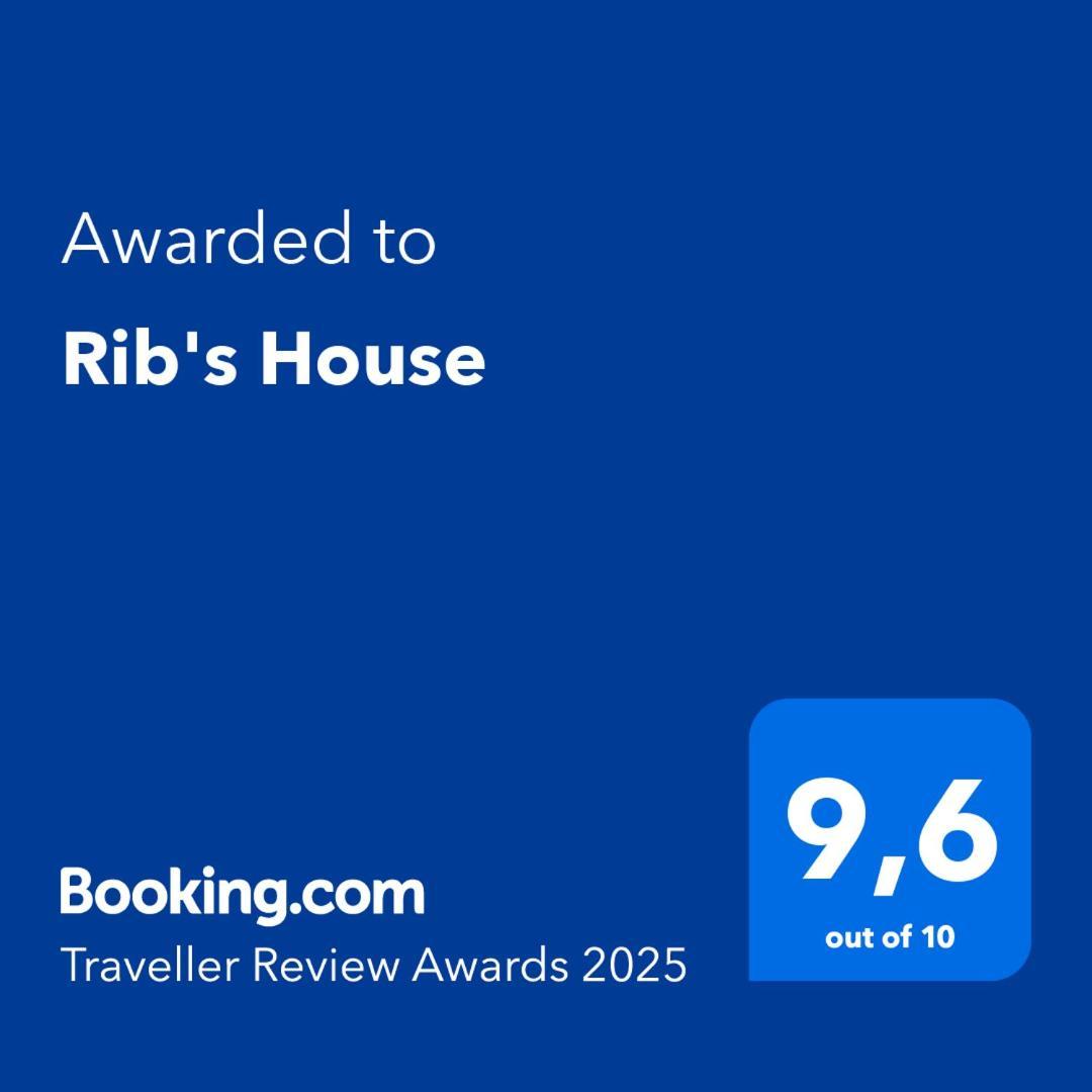 Rib'S House Villa Praia da Vitoria ภายนอก รูปภาพ