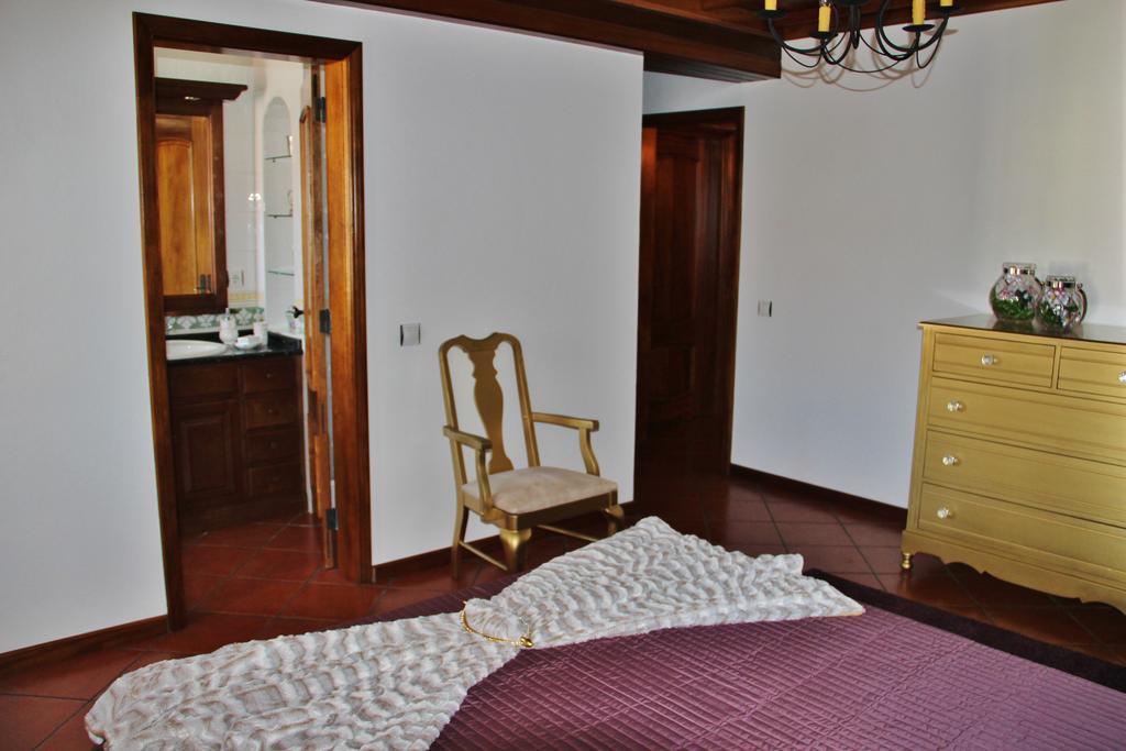 Rib'S House Villa Praia da Vitoria ภายนอก รูปภาพ