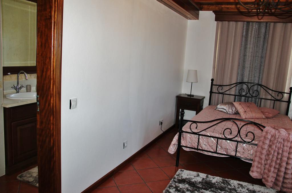 Rib'S House Villa Praia da Vitoria ภายนอก รูปภาพ